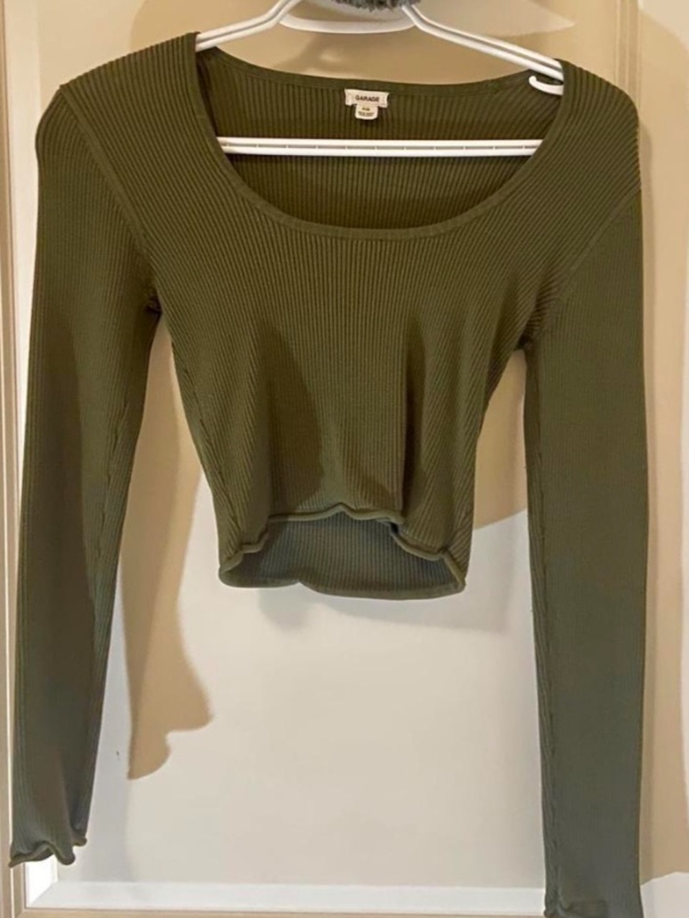 Green Long sleeve crop top